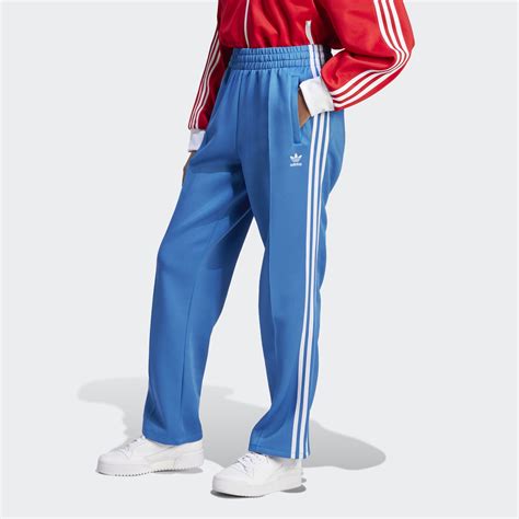 adidas ik0424|Sweatpants adidas Originals Adicolor Classics Oversized SST .